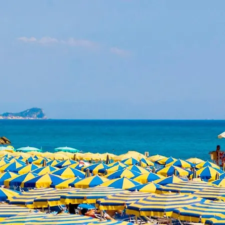 Atlantic 3* Loano